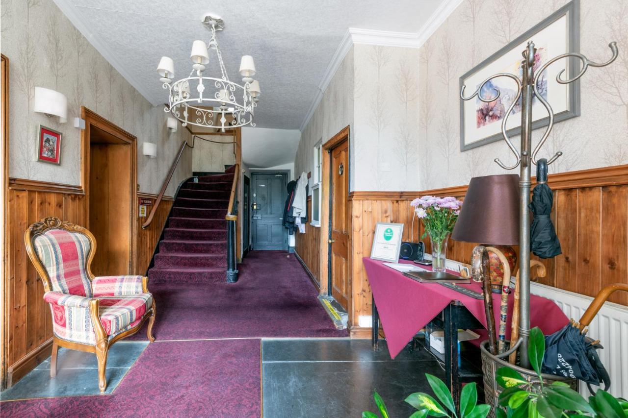 Elen'S Castle Hotel Dolwyddelan Bagian luar foto