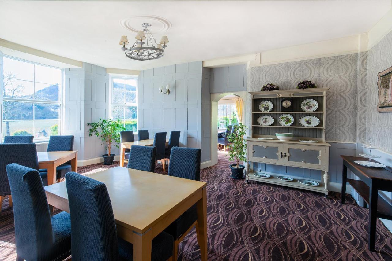 Elen'S Castle Hotel Dolwyddelan Bagian luar foto