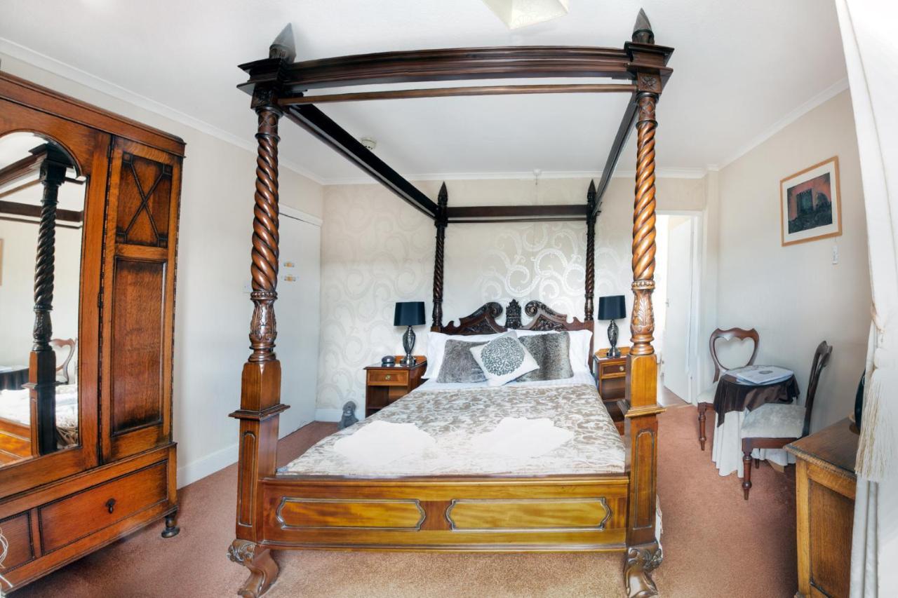 Elen'S Castle Hotel Dolwyddelan Bagian luar foto